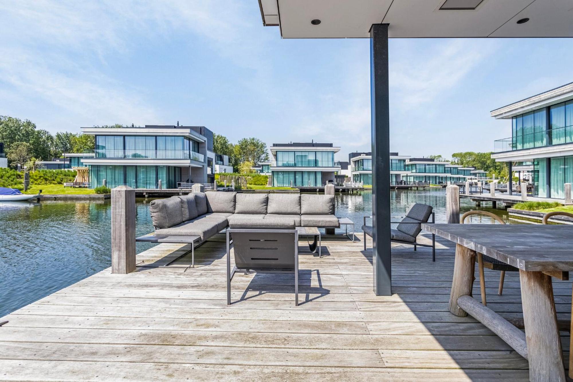 Lake House With Dock At Lake Veere, Zeeland 아르네마위던 외부 사진