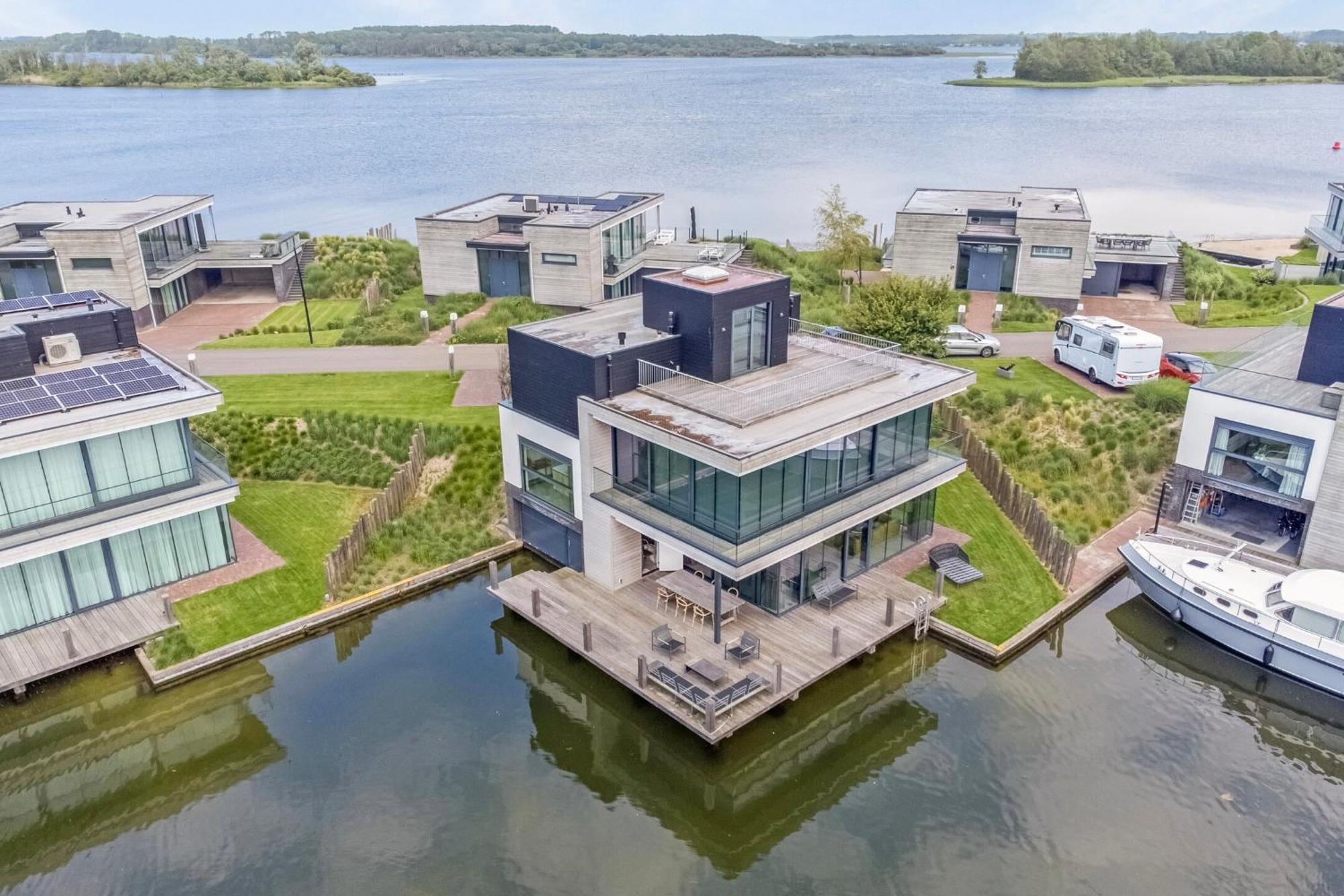 Lake House With Dock At Lake Veere, Zeeland 아르네마위던 외부 사진